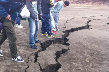 الصور من زلزال11 مارس في اليابان التي شارك بها@mitsu_102 عن طريق (via wikitree.co.kr)